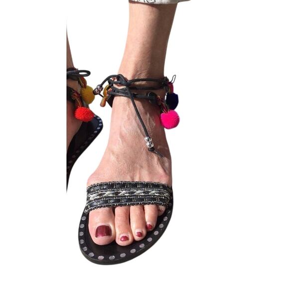 Steve Madden Black Leather Pom Pom Gladiator Sandals Women’s 7M - Picture 6 of 8